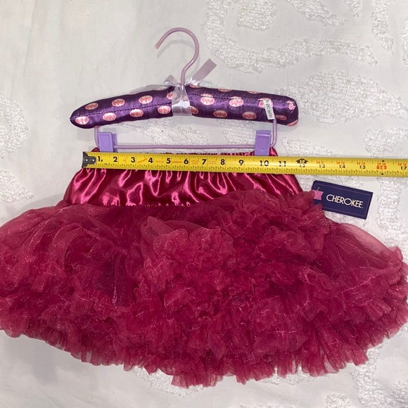 Girl’s tutu size S/M 👧🏻 - Picture 6 of 8
